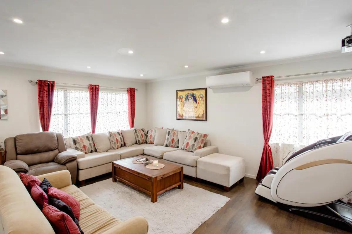 Budget Friendly Rooms Near The Airport Окленд Экстерьер фото