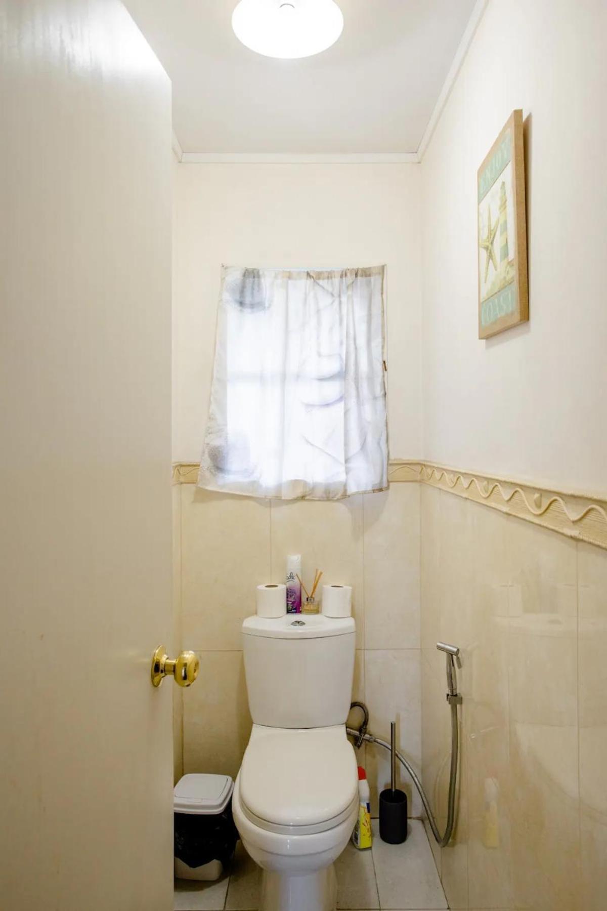 Budget Friendly Rooms Near The Airport Окленд Экстерьер фото